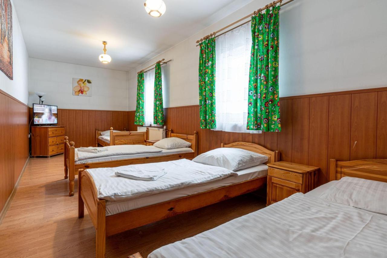 Pensjonat Beskidzki Bielsko-Biala Exterior foto